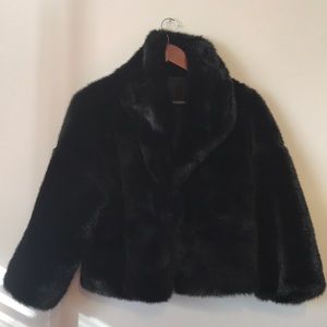 Faux fur short coat